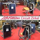 Life Fitness Circuit Serie Gertezirkel, 10 Kraftgerte...